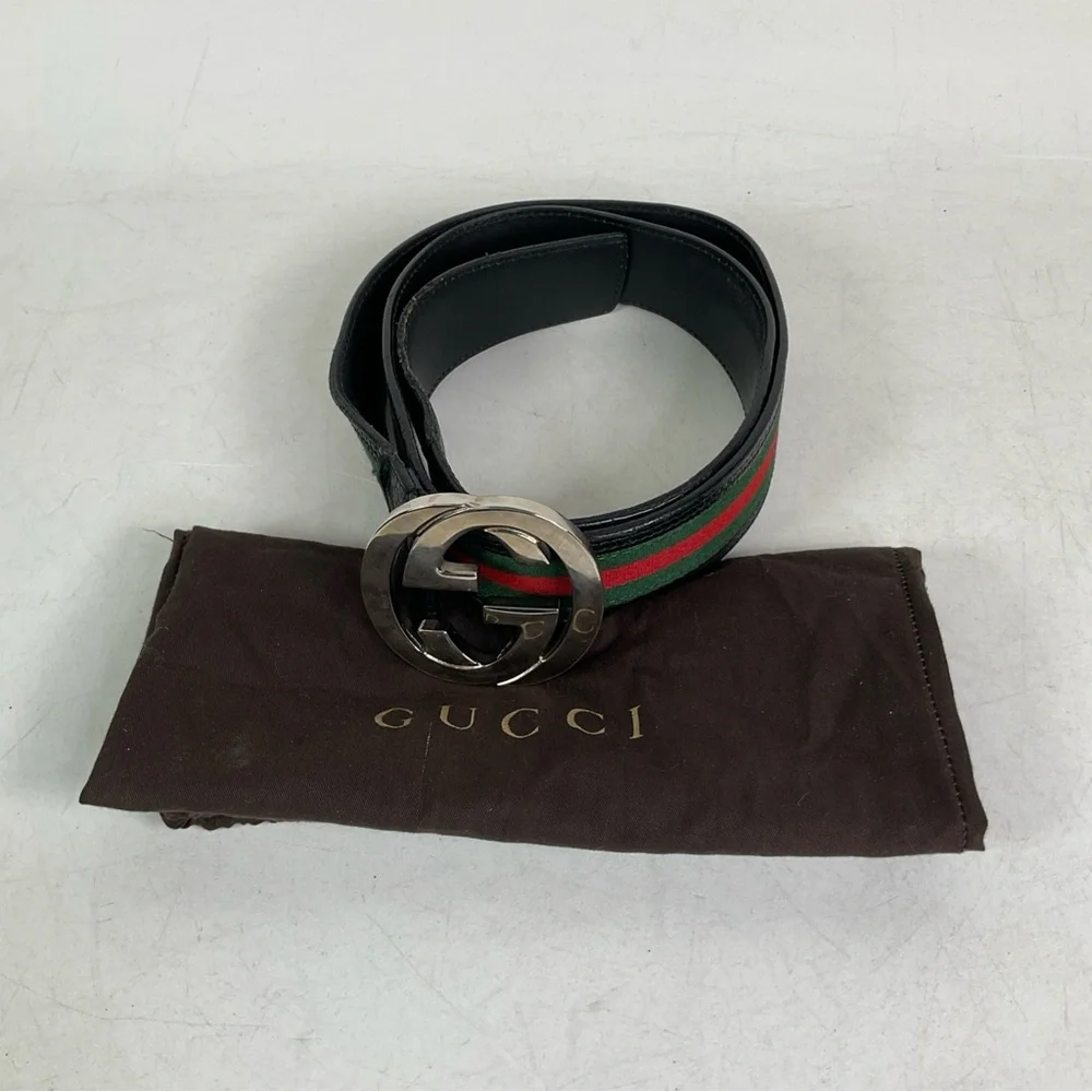 Gucci Web Green/Red Canvas Silver Interlocking G Buckle Belt 100/40